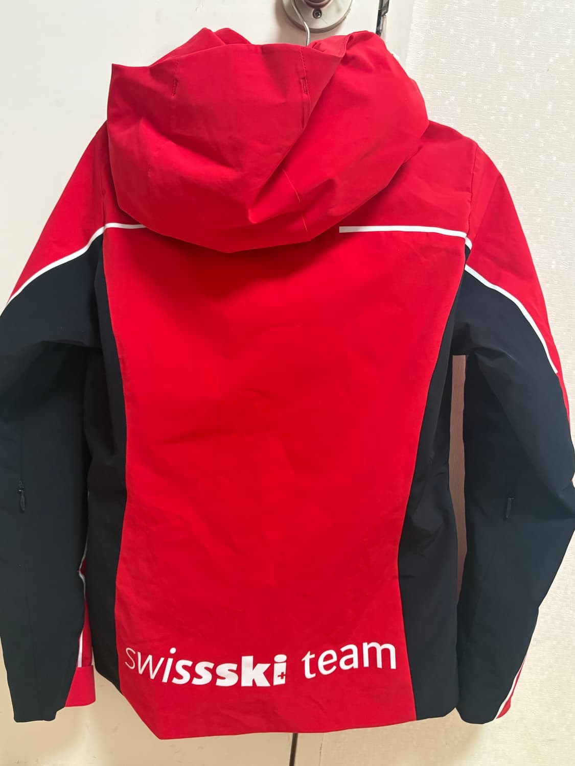 데상트 스위스 스키복 상품이미지2