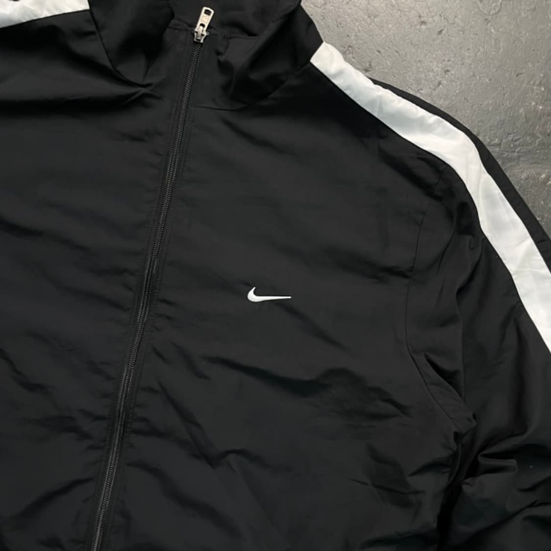 105 나이키 스우시 바람막이  상품이미지2