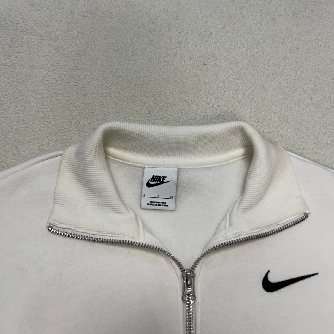 Nike ivory half-zip sweatshirt 상품이미지6