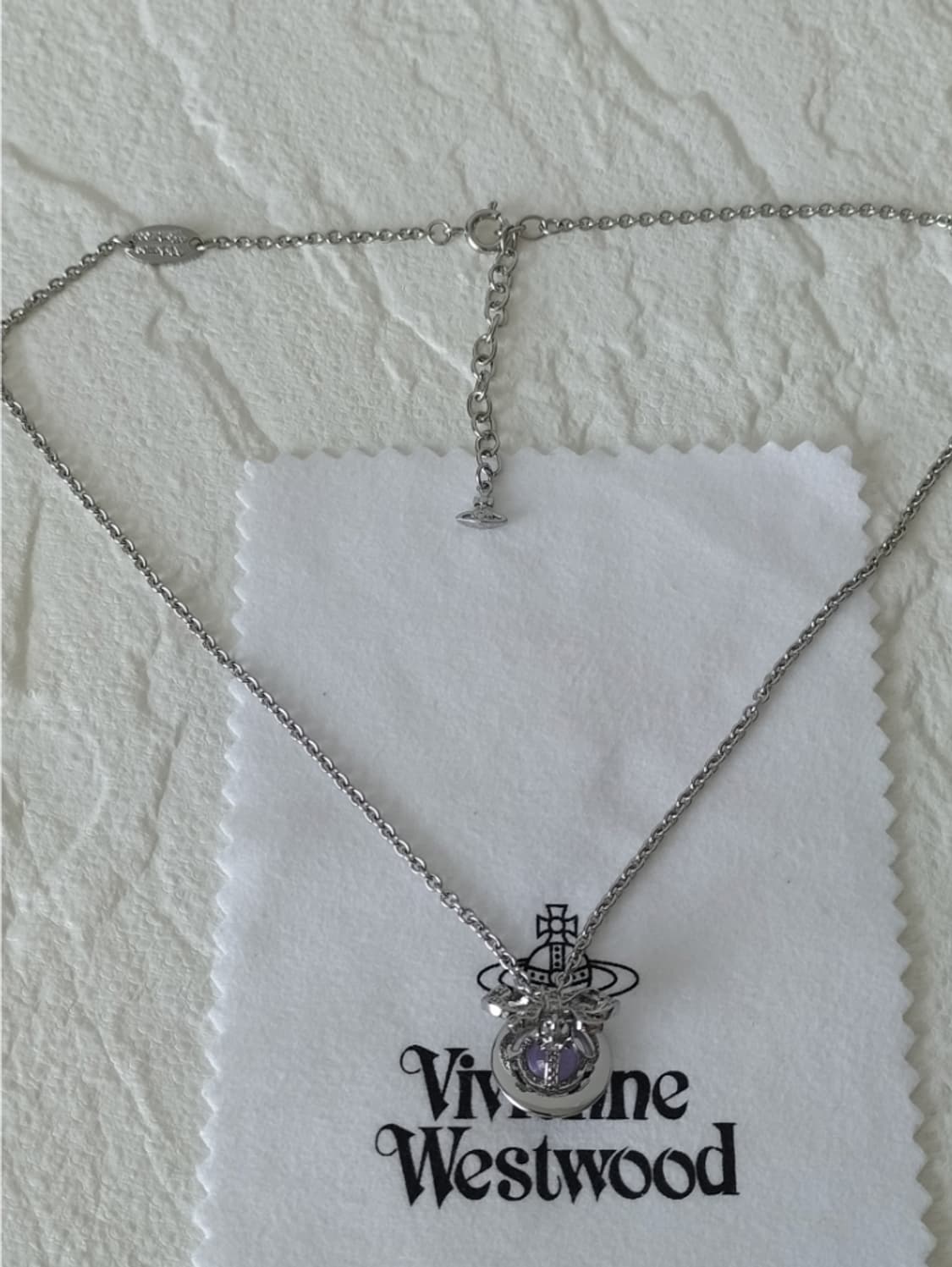 비비안웨스트우드 아카이브 리본 옥타비에 퍼플 크리스탈 3d orb 목걸이 상품이미지3