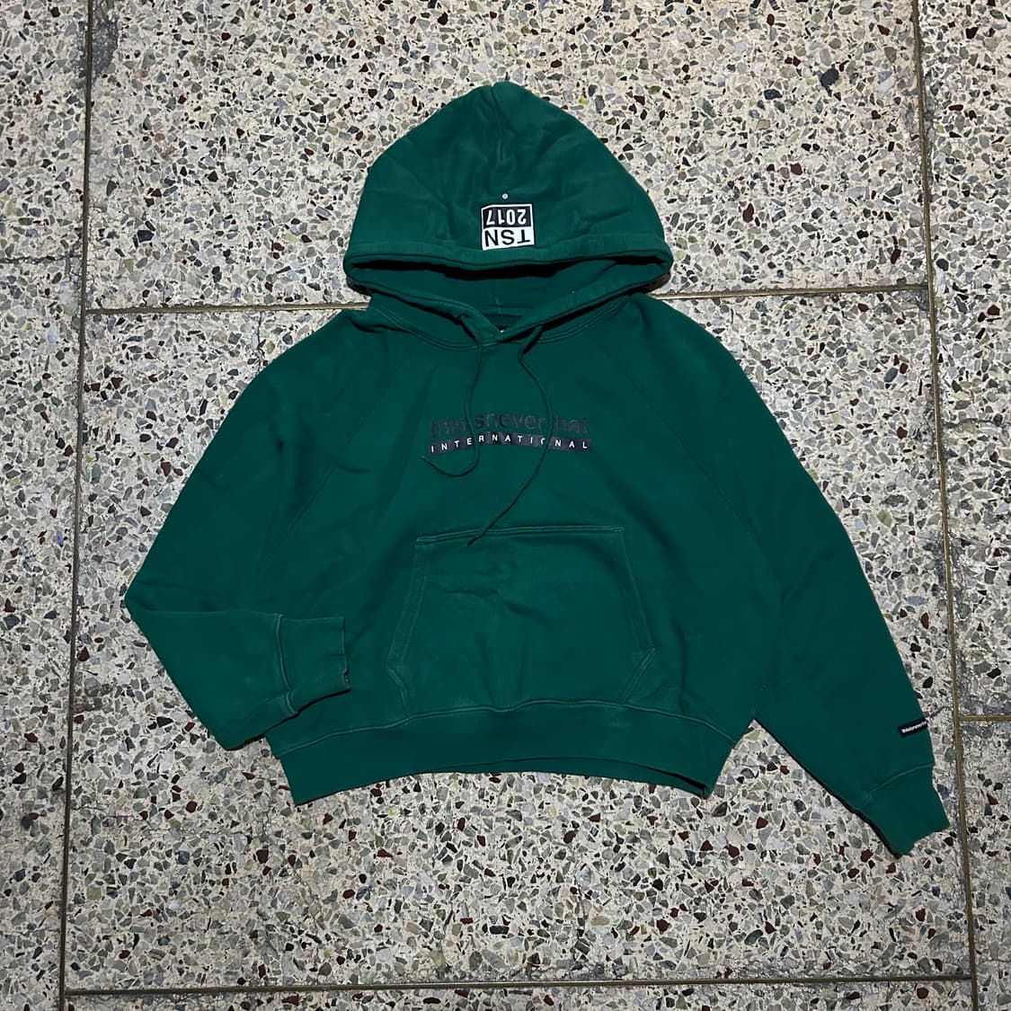 디스이스네버뎃(Thisisneverthat) 그린 후드티 상품이미지1