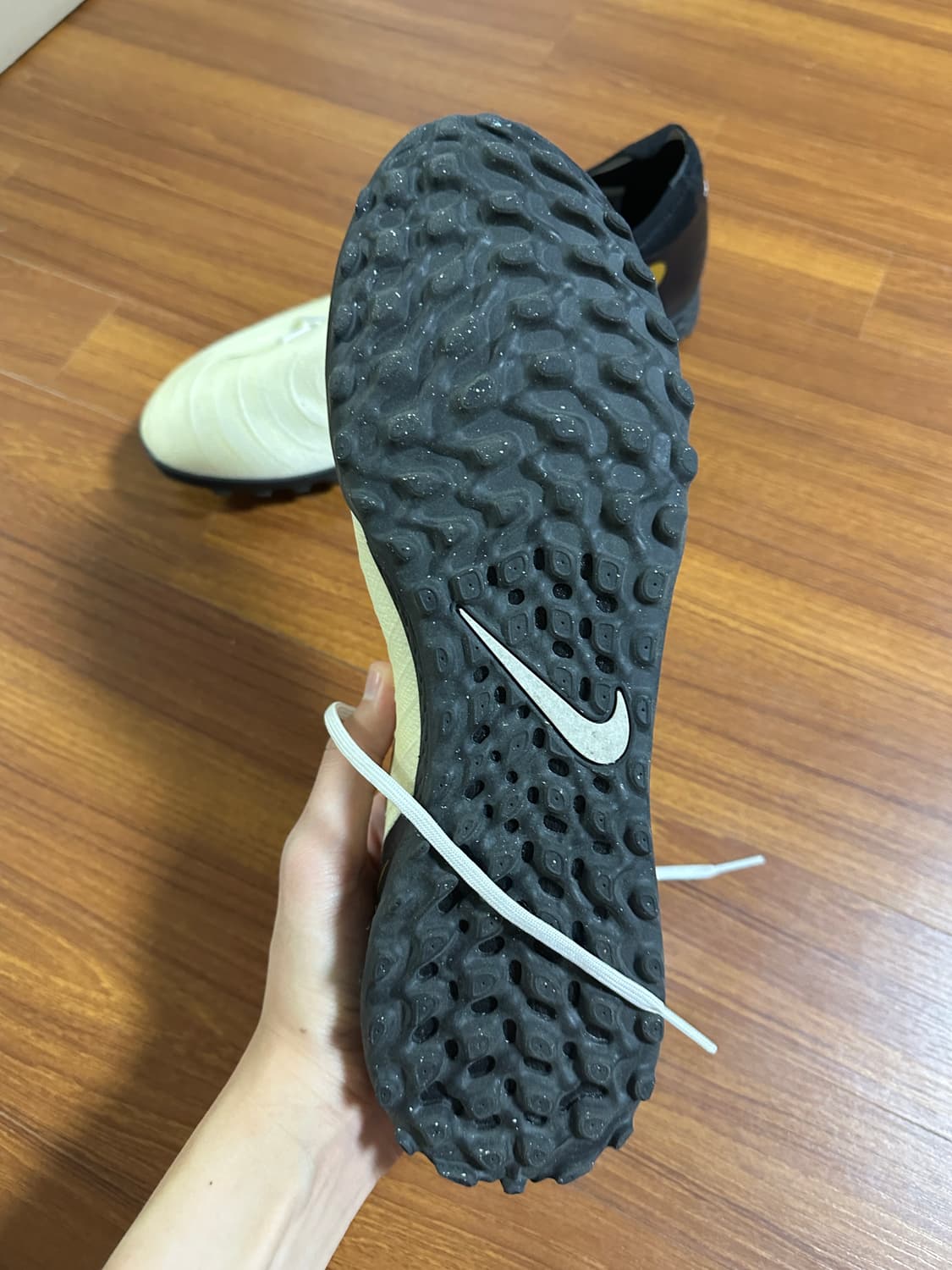 나이키 팬텀gx 프로 2 tf 300사이즈 판매 상품이미지5