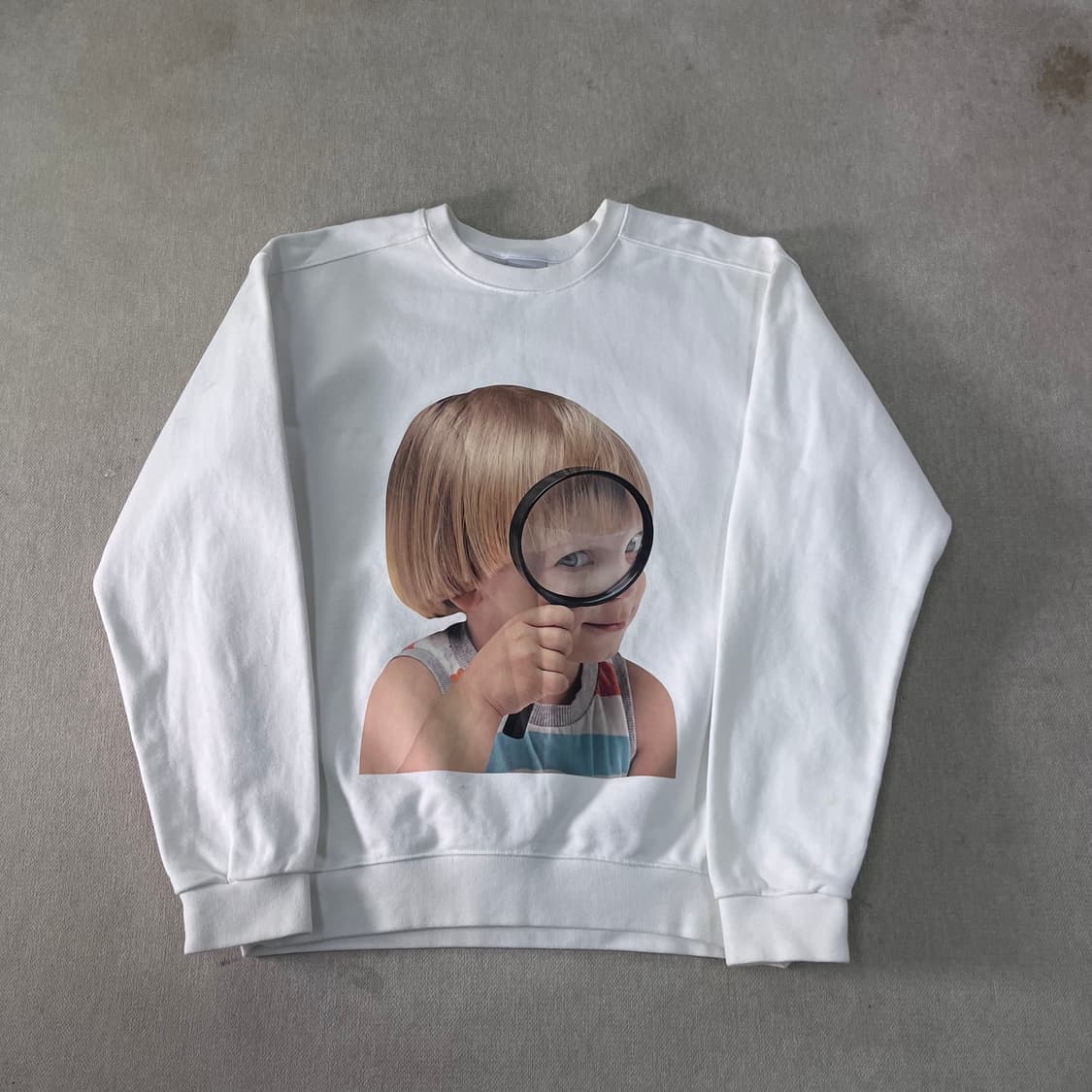 100 아크메드라비 화이트 맨투맨 상품이미지1