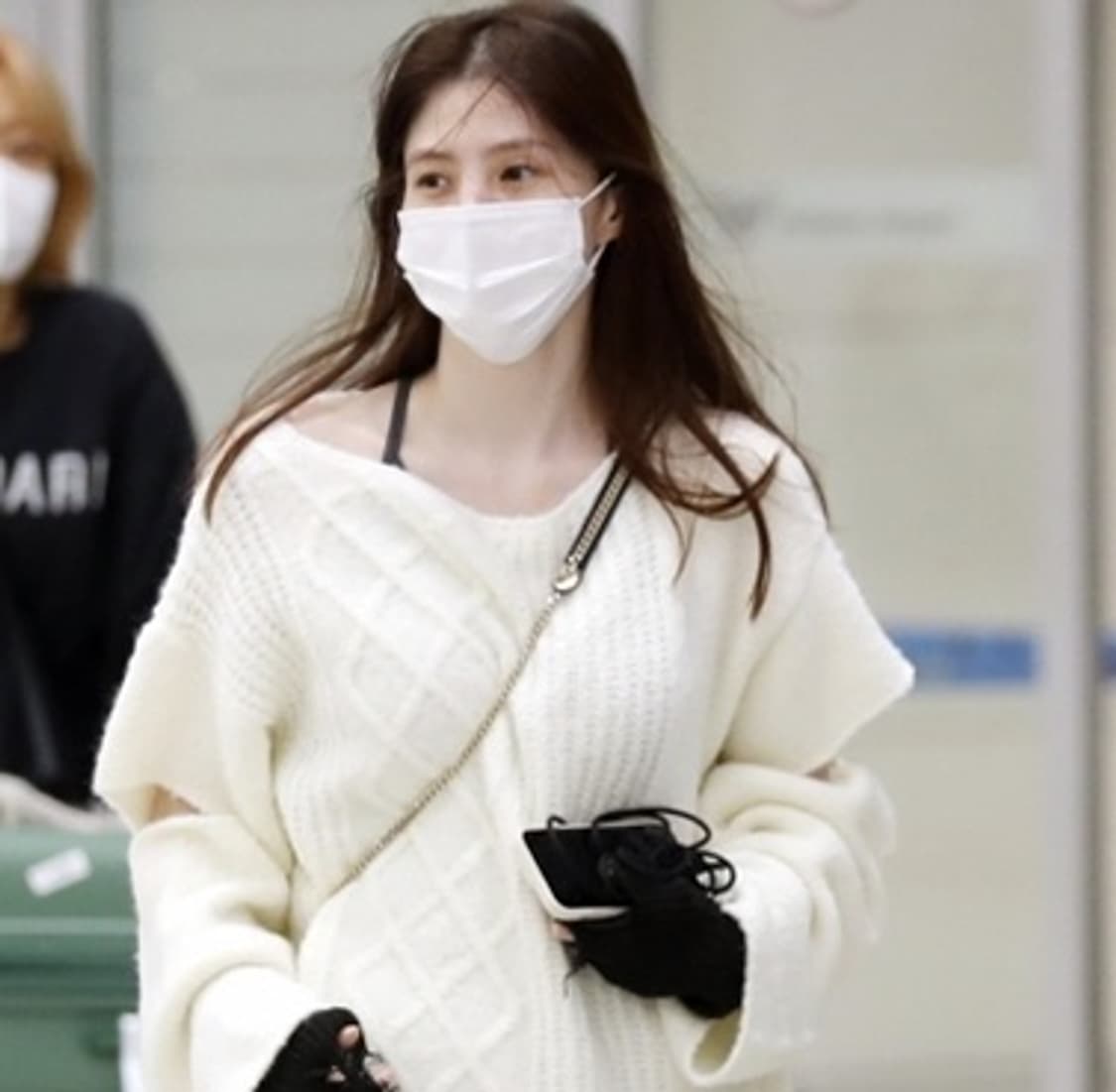 트리밍버드 니트 Sleeve Slit Boat Neck Knit 상품이미지3