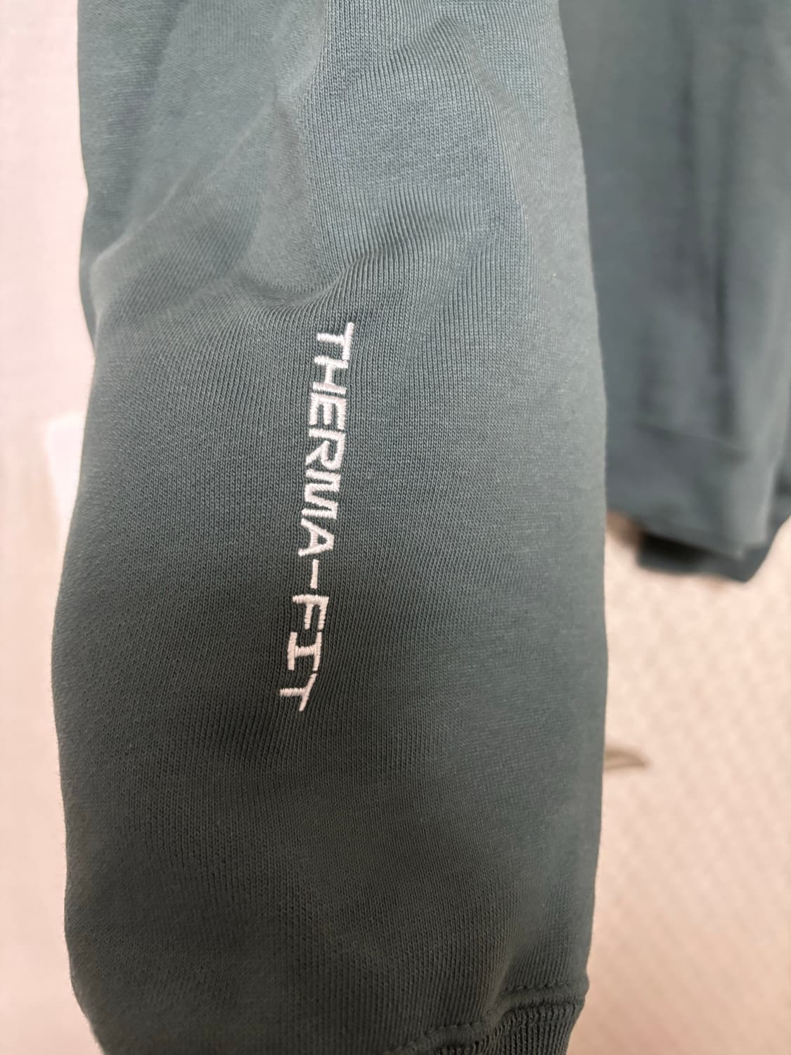 나이키 acg 맨투맨 XL 상품이미지3