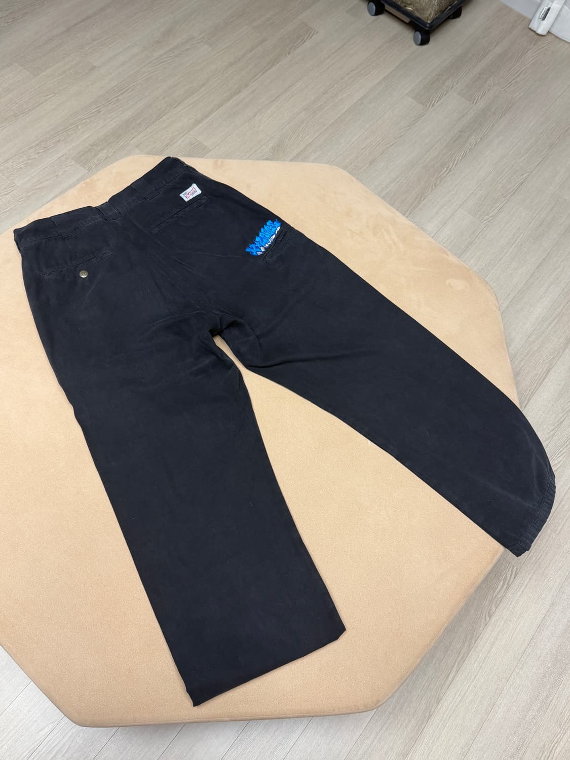 좋은 기운을 갖고 있는 Xlarge OVERDYED 더블 니 바지 상품이미지3