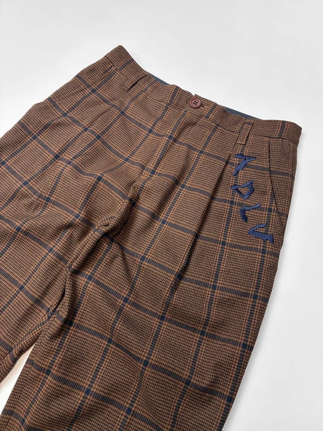 ACME DE 라비 체크 핀턱 스트레이트 팬츠 PN5369 상품이미지2