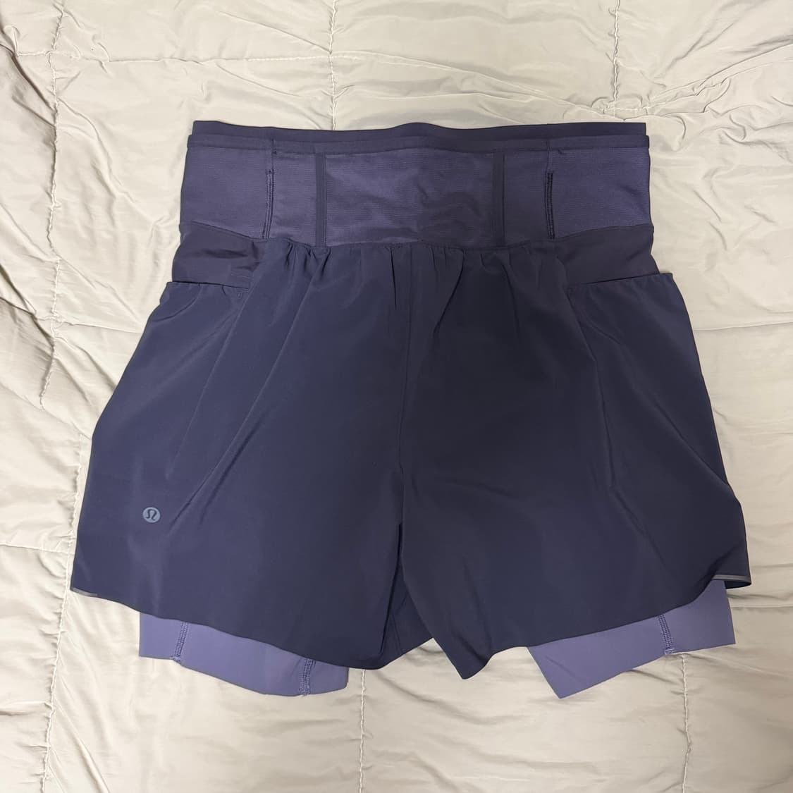룰루레몬 패스트 앤 프리 멀티 포켓 러닝 쇼츠 m 새상품 판매합니다. 상품이미지4