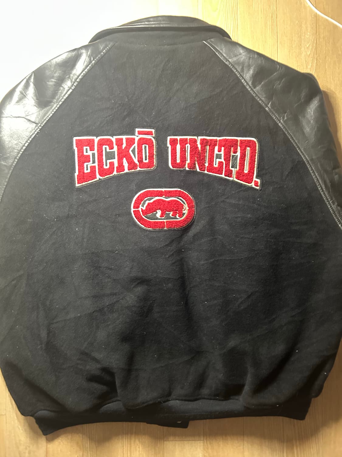 에코 언리미티드 바시티 자켓 상품이미지4