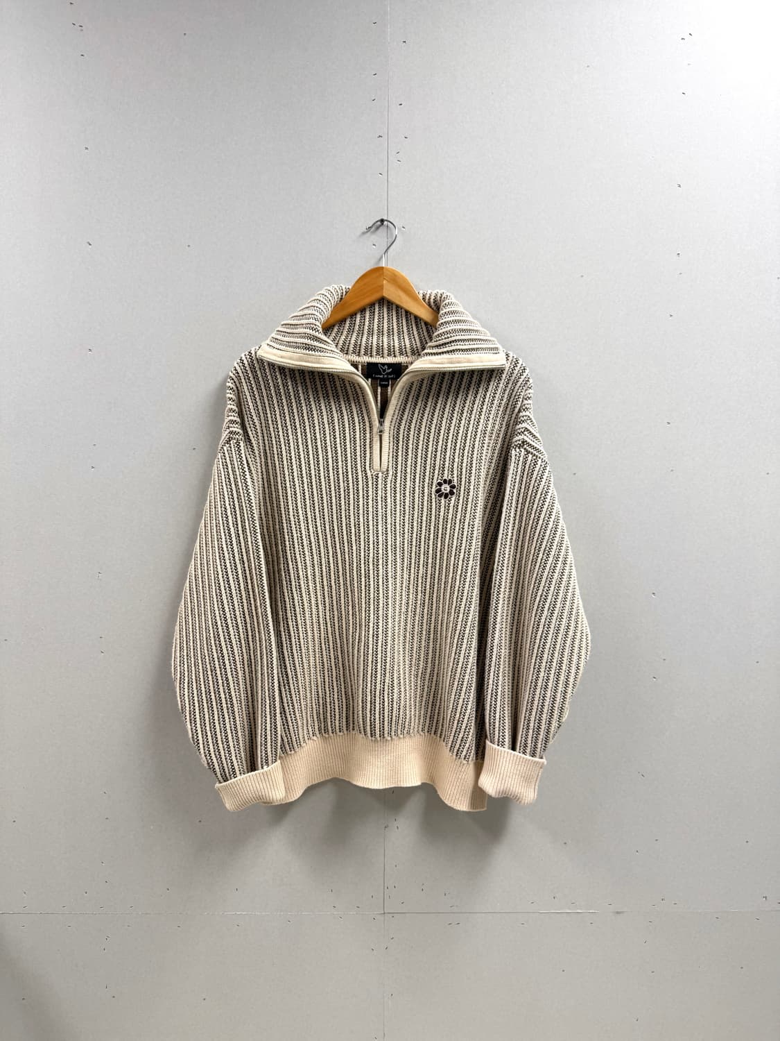 남성 100 / 와릿이즌 반집업 니트 베이지 상품이미지1