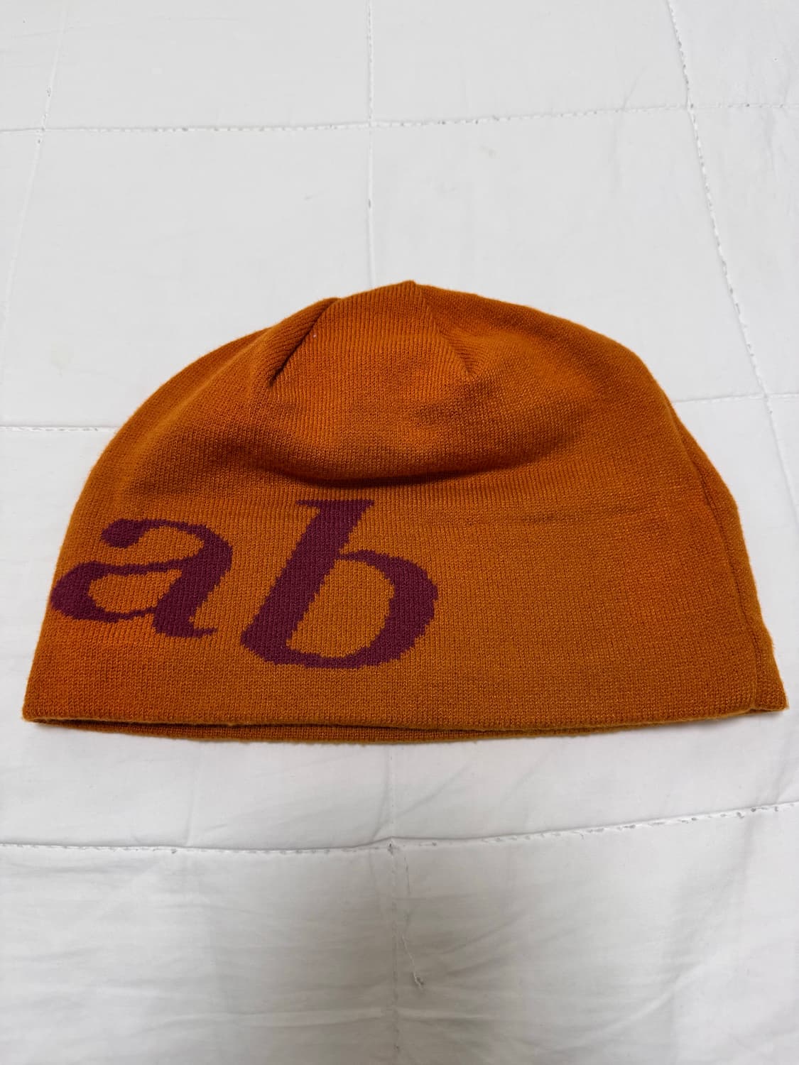 Rab 랩 오렌지색 로고 비니 상품이미지3