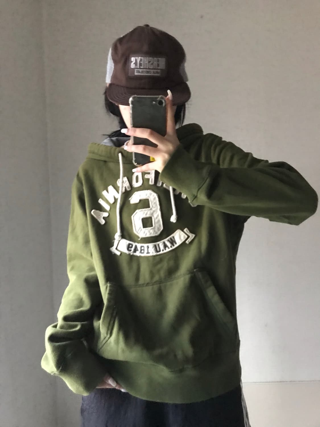 후아유 카키 후드티 상품이미지2