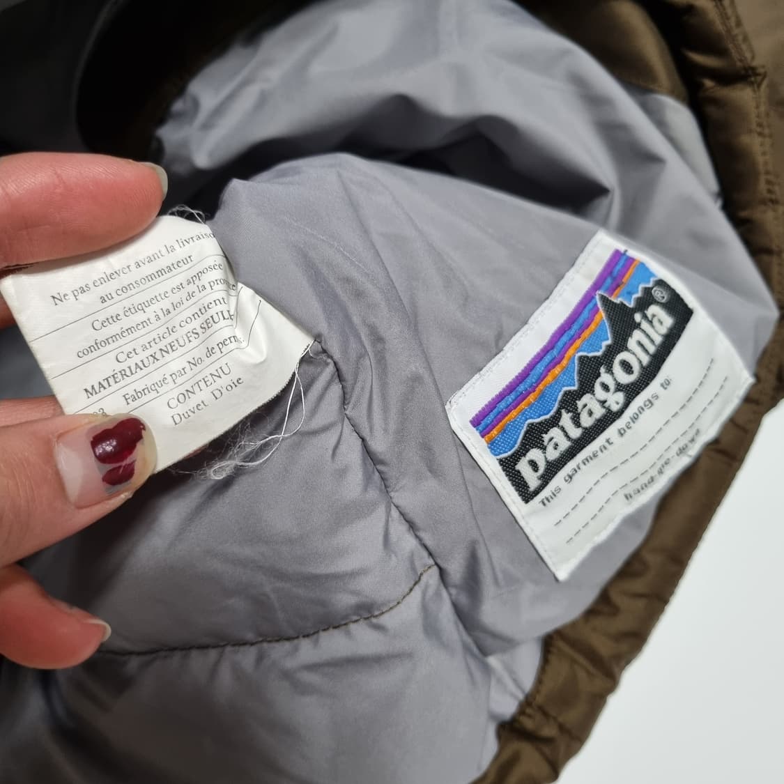 파타고니아 패딩 브라운  상품이미지7