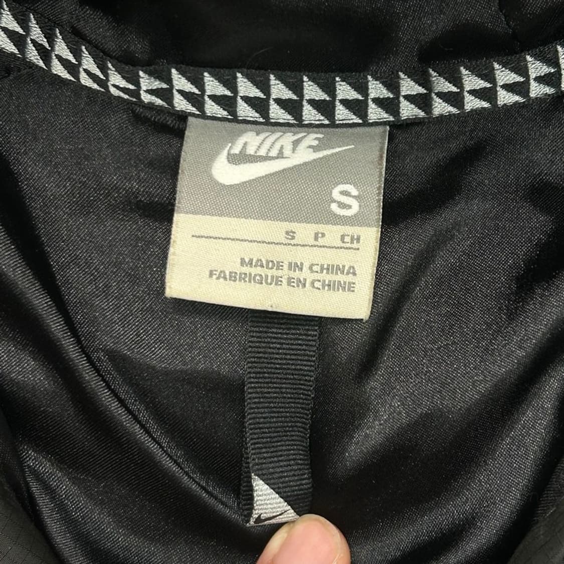 나이키 여성용 후드 퍼  덕다운 패딩 S 상품이미지7