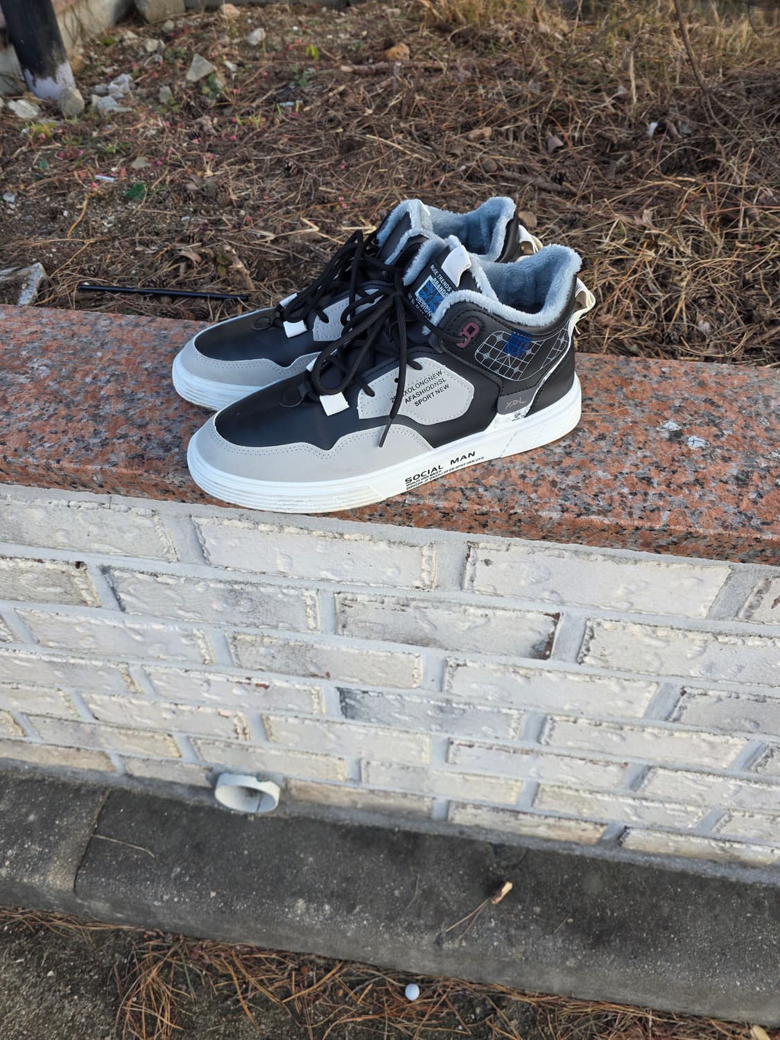 검정 하이탑 운동화 275사이즈 상품이미지1