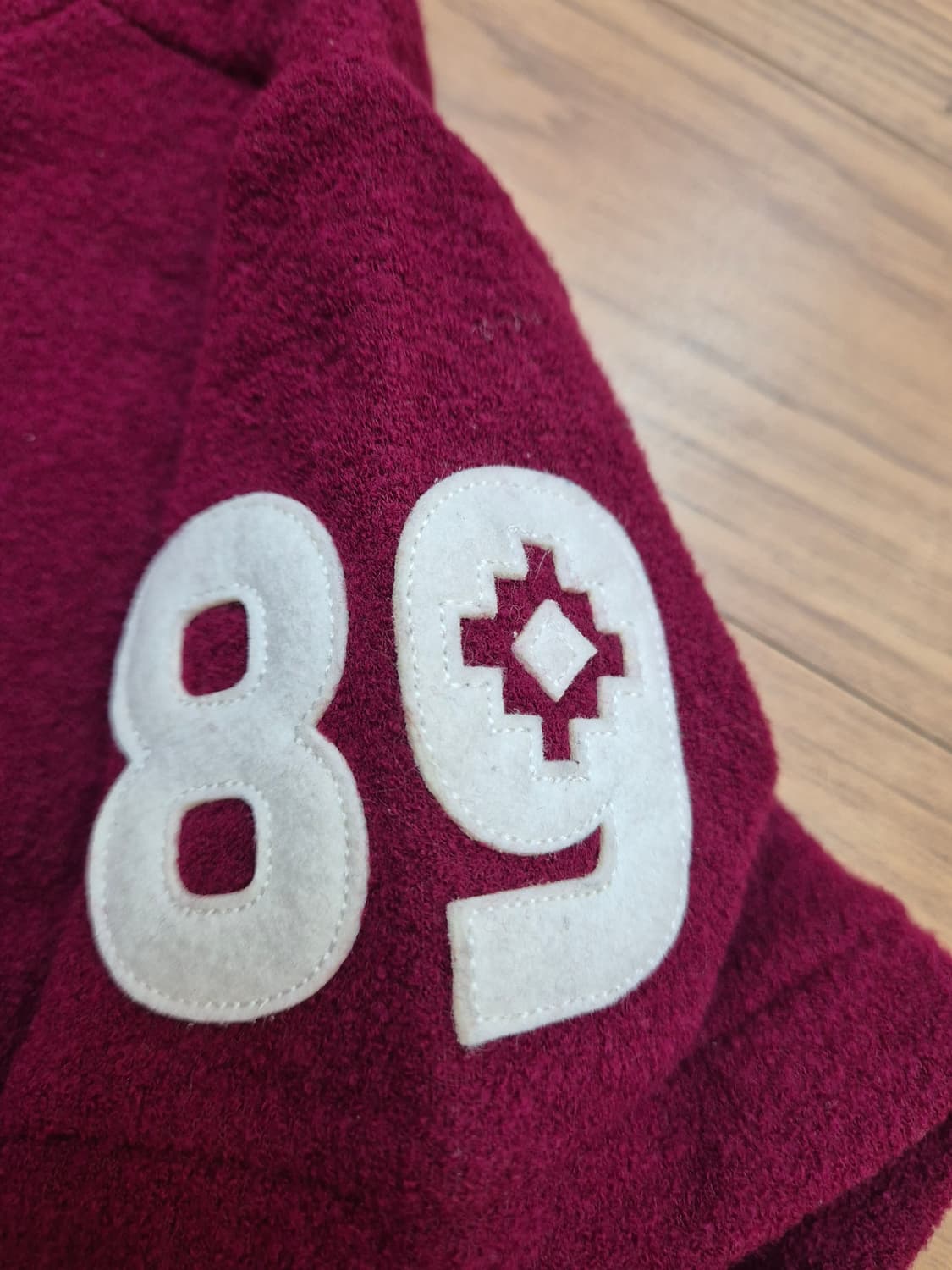 파리게이츠 여성 골프 반팔 티셔츠 와인색상입니다. 가슴둘레 90으로 사이 상품이미지5