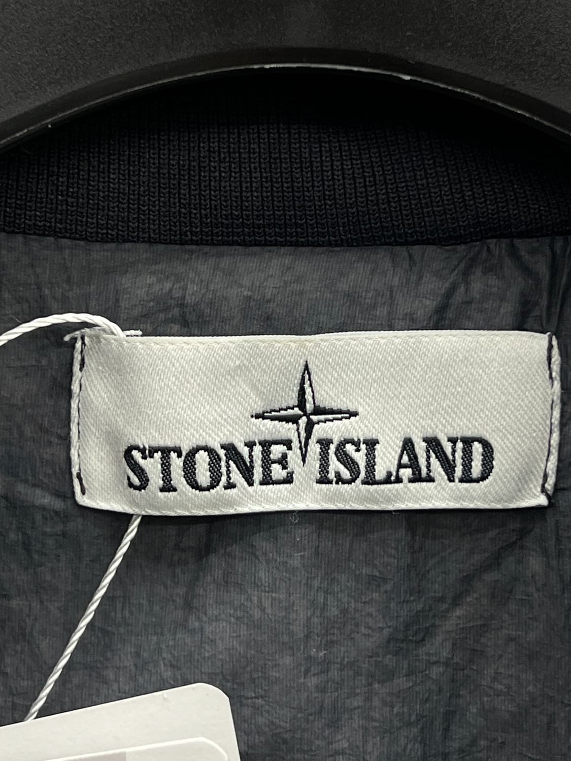 스톤아일랜드 견장 와펜 MIX FIBRE 패딩 베스트 상품이미지6