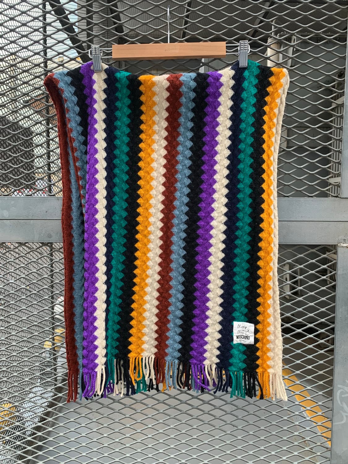 모스키노 멀티컬러 머플러 상품이미지4