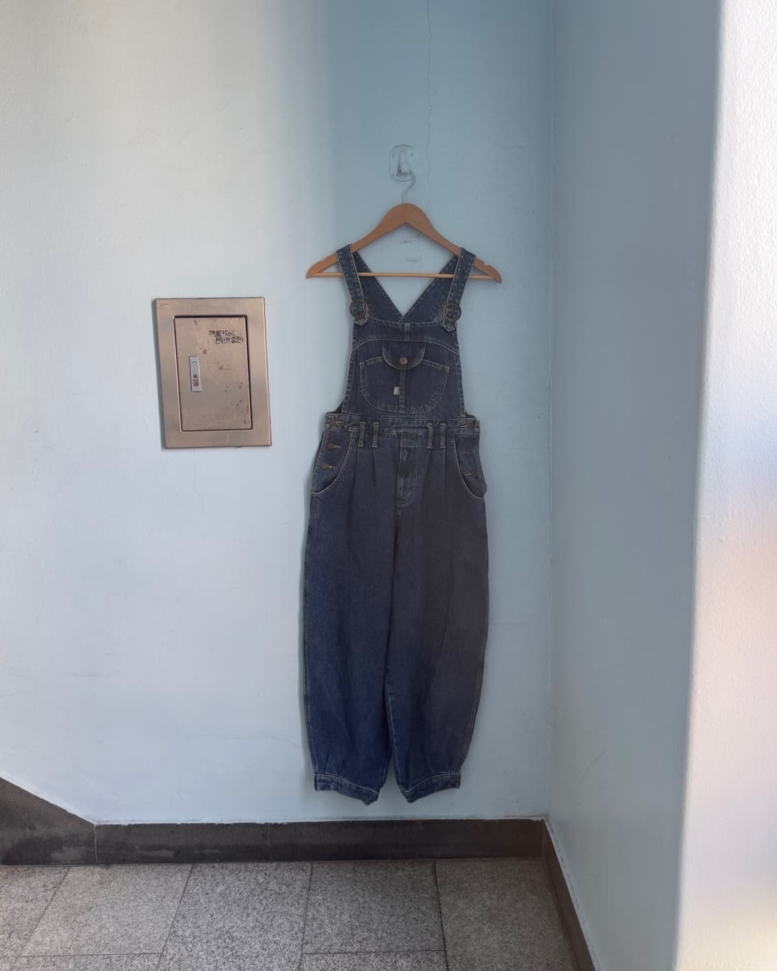 [CHATTY] balloon tapered denim overall 상품이미지1