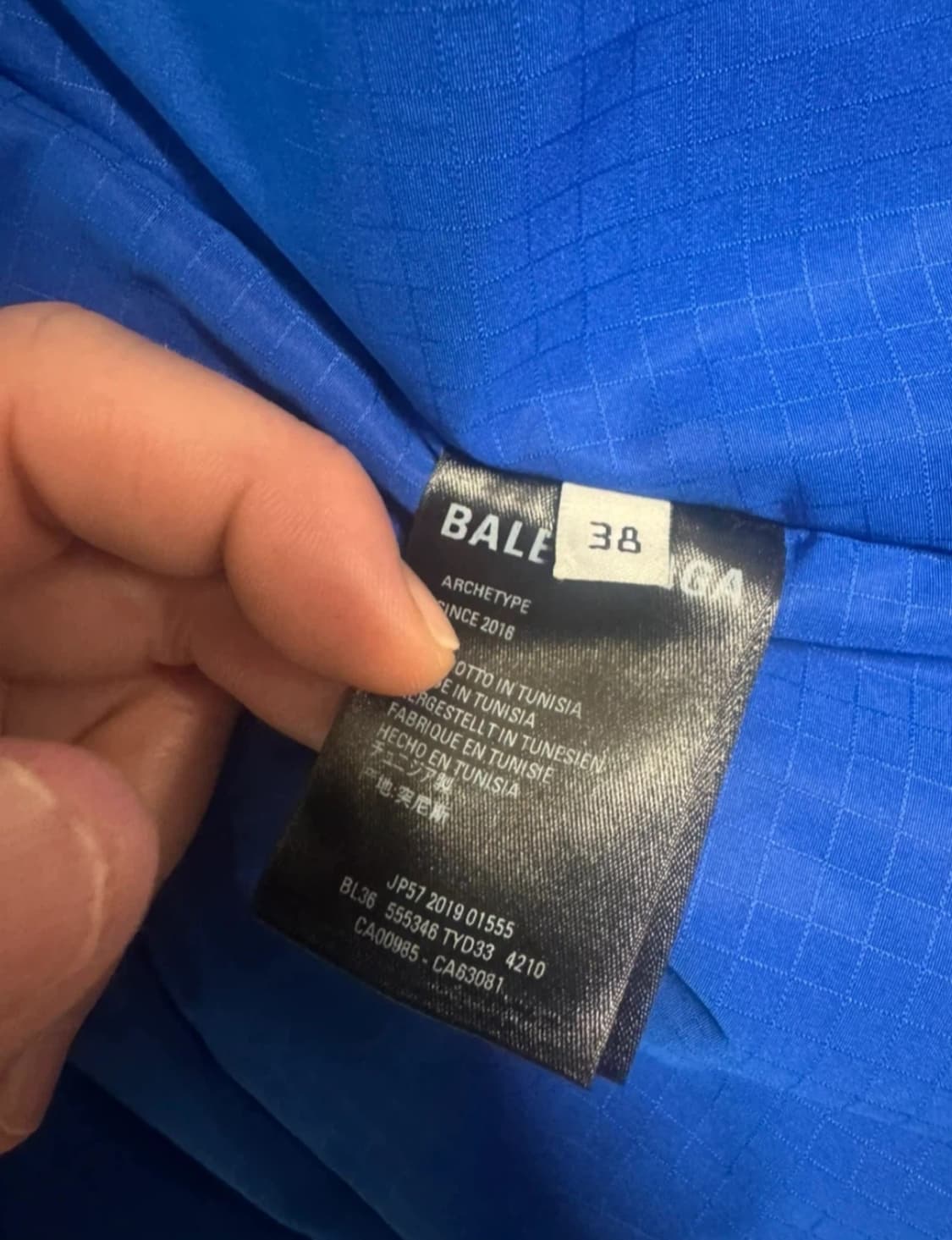 발렌시아가 푸퍼패딩 105사이즈감 상품이미지3