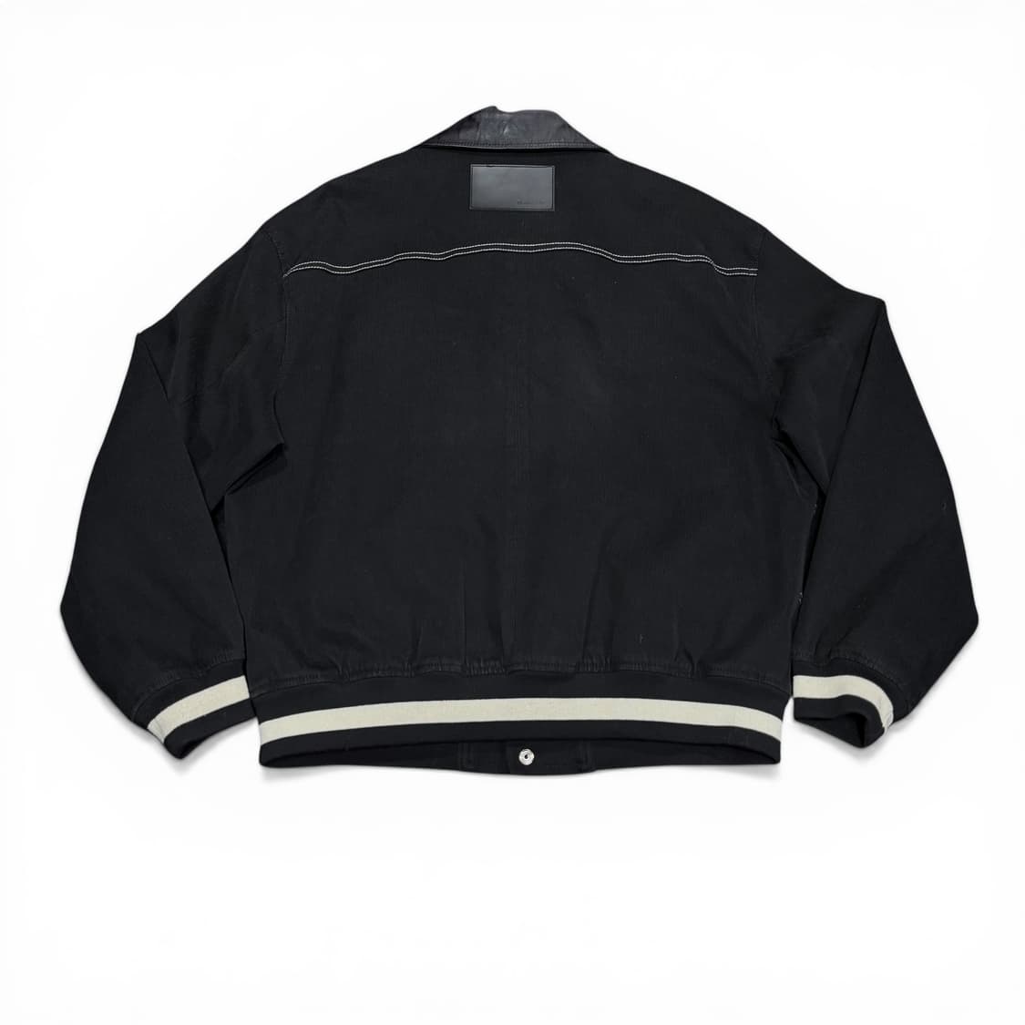 FREE 마뗑킴 MATIN KIM 블랙 스티치 코듀로이 바시티자켓 상품이미지2