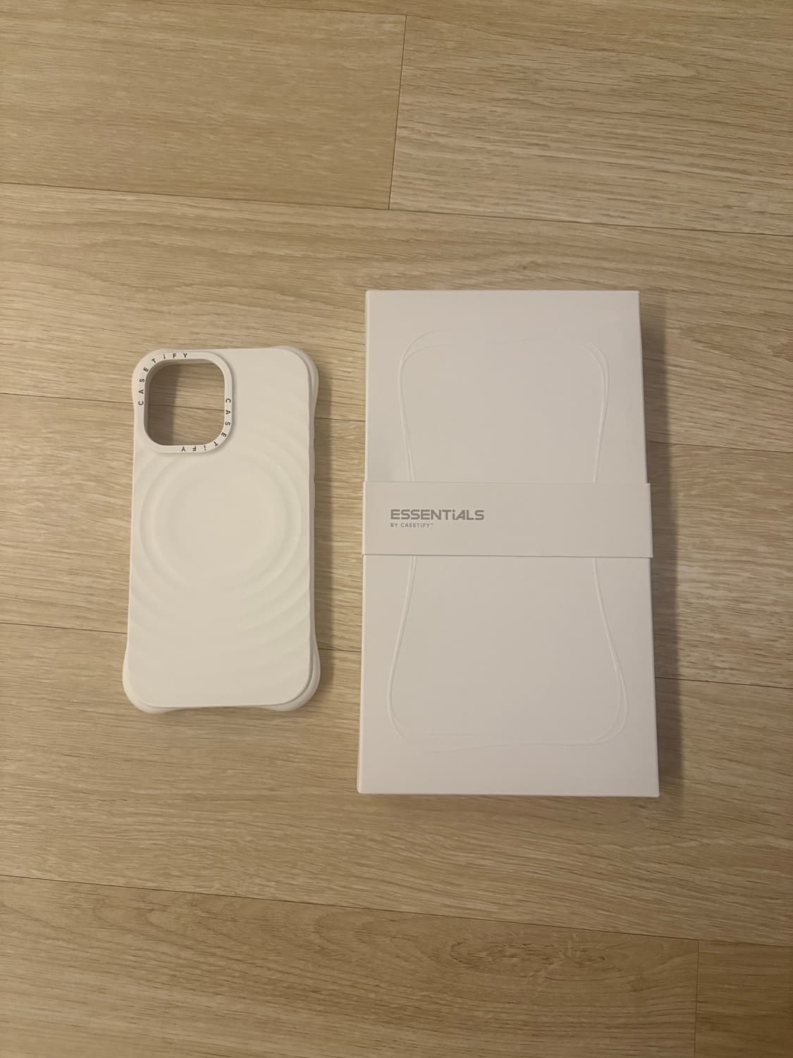 케이스티파이 아이폰16 실리콘 케이스 상품이미지2