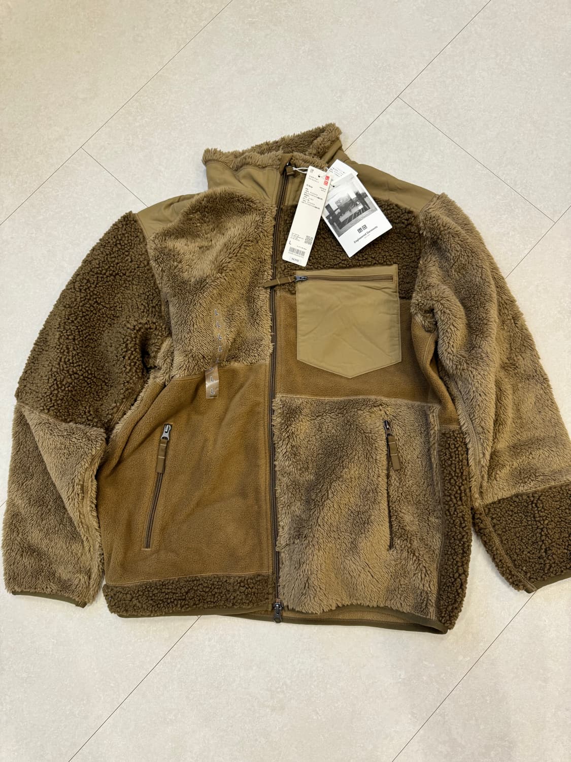 (새상품) 유니클로 x 엔지니어드 가먼츠 후리스 L 베이지 상품이미지3