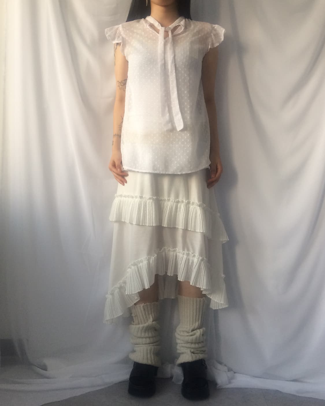 Dot pattern tied see through blouse 상품이미지7