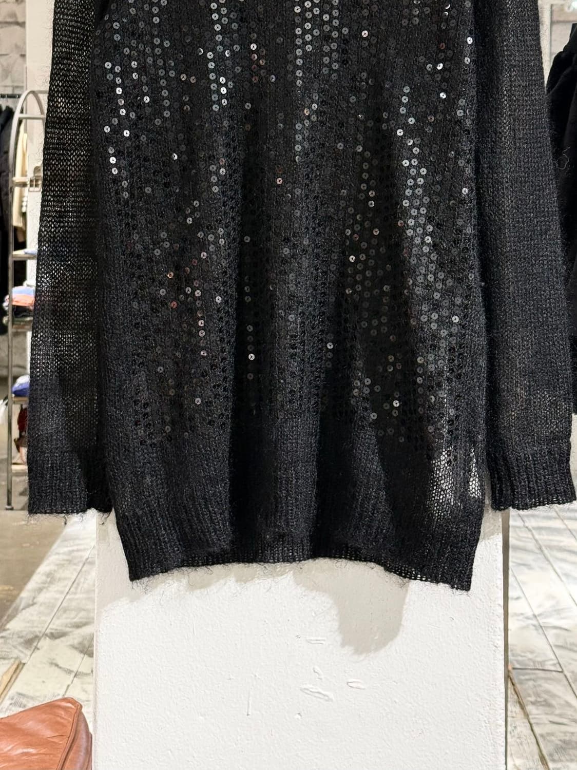 준야 와타나베 블랙 시퀸 니트 스웨터 상품이미지5