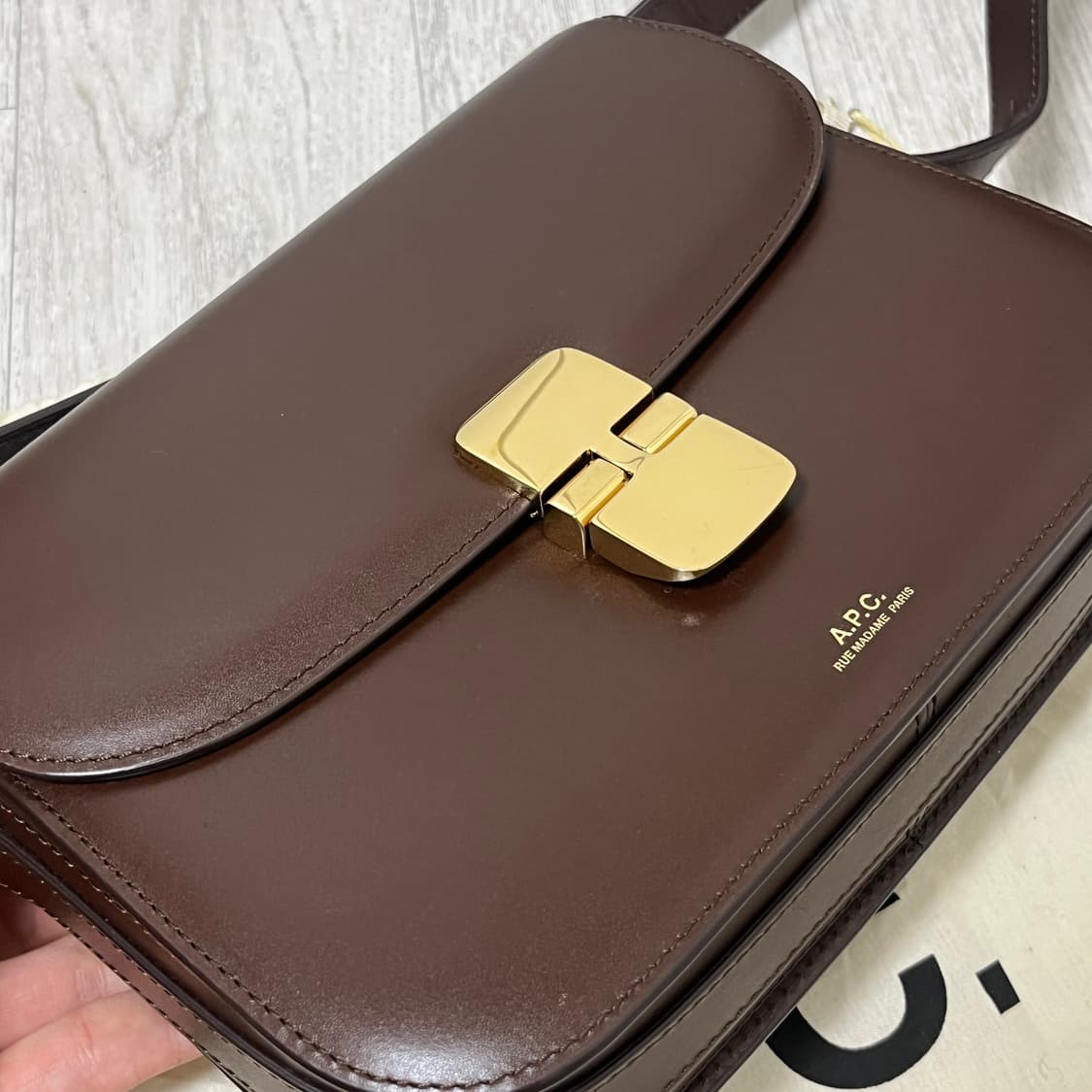 아페쎄 그레이스 스몰 브라운 상품이미지3