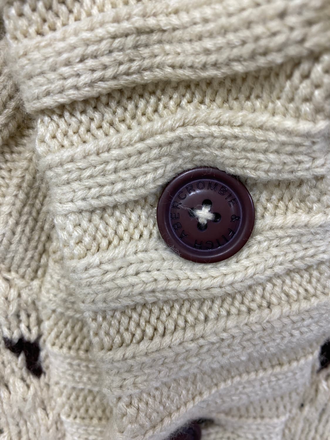 [ABERCROMBIE] 아베크롬비 라떼갸루 노르딕 니트 가디건 상품이미지8