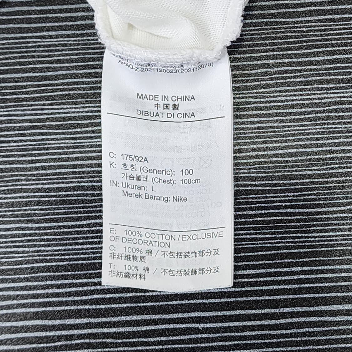 [ L ] 나이키 LOFTI 백프린팅 롱슬리브 상품이미지5