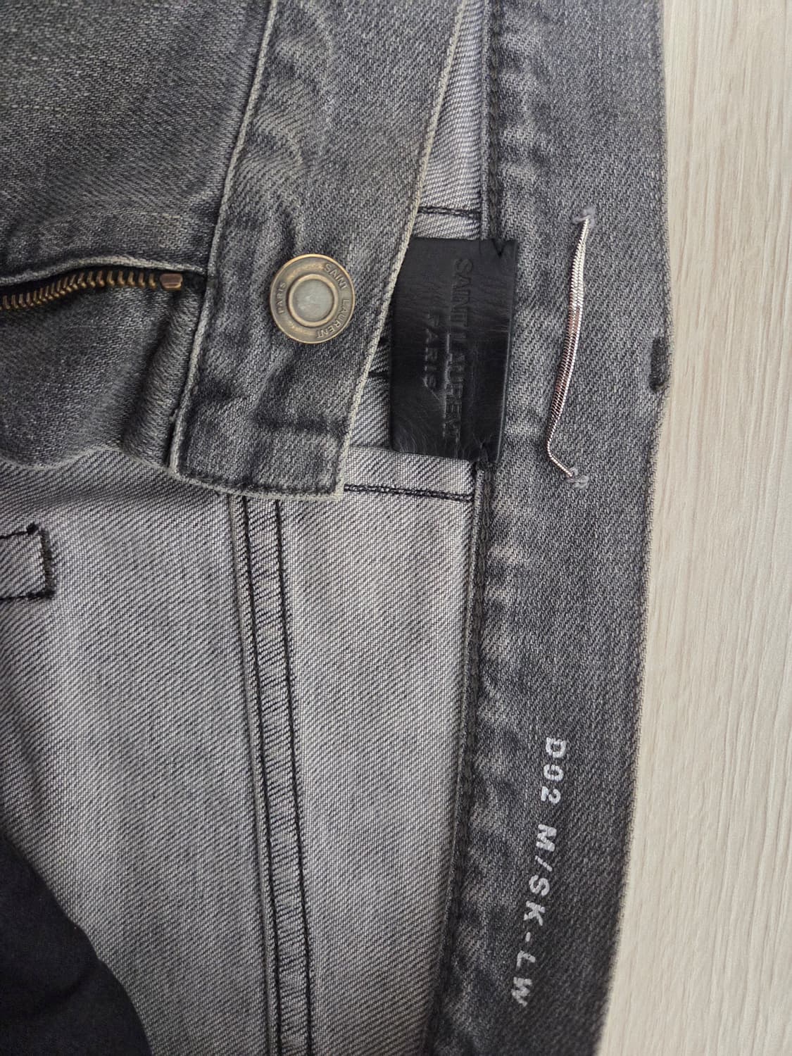 SAINT LAURENT 에디슬리먼 DO2
스키니진 상품이미지2