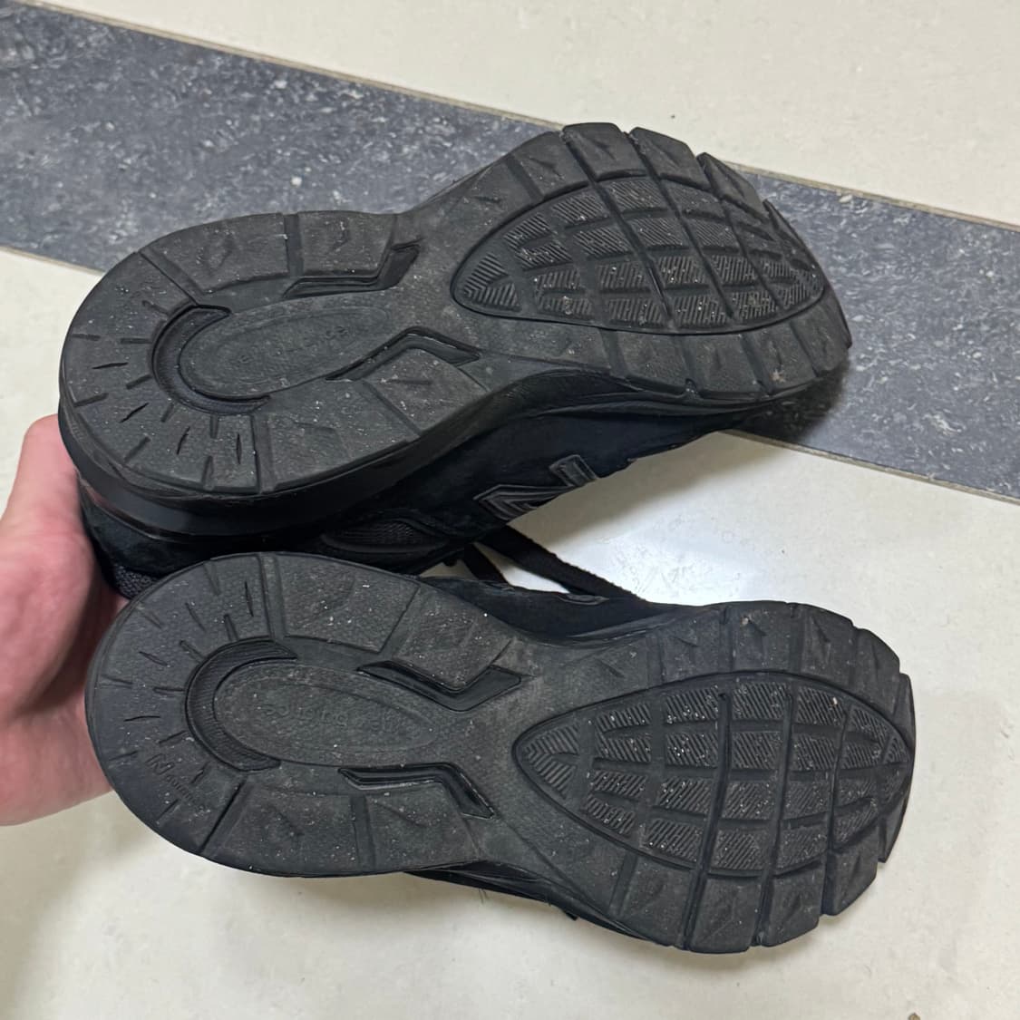 뉴발란스 990v5 D 트리플블랙 265 상품이미지6