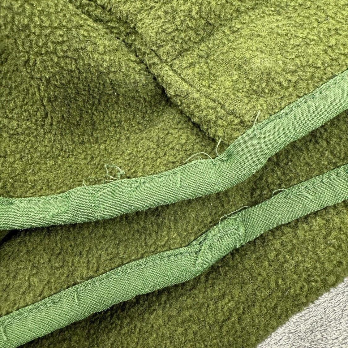 16FW 파타고니아 클래식 레트로 마스 스냅-티 하프집 올리브/그레이 상품이미지5