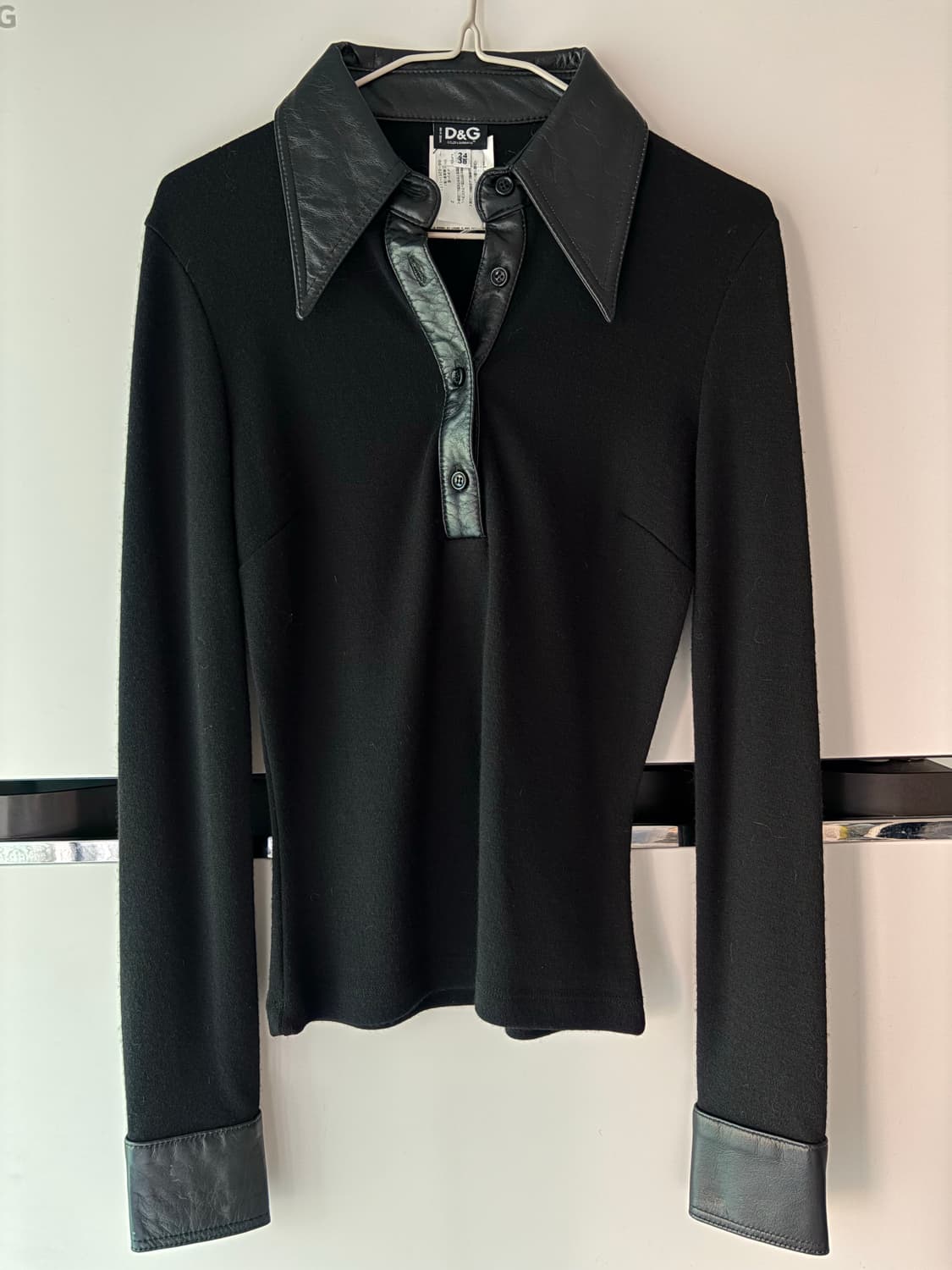 돌체앤가바나 D&G 레더 카라 롱슬리브 블랙 상품이미지1