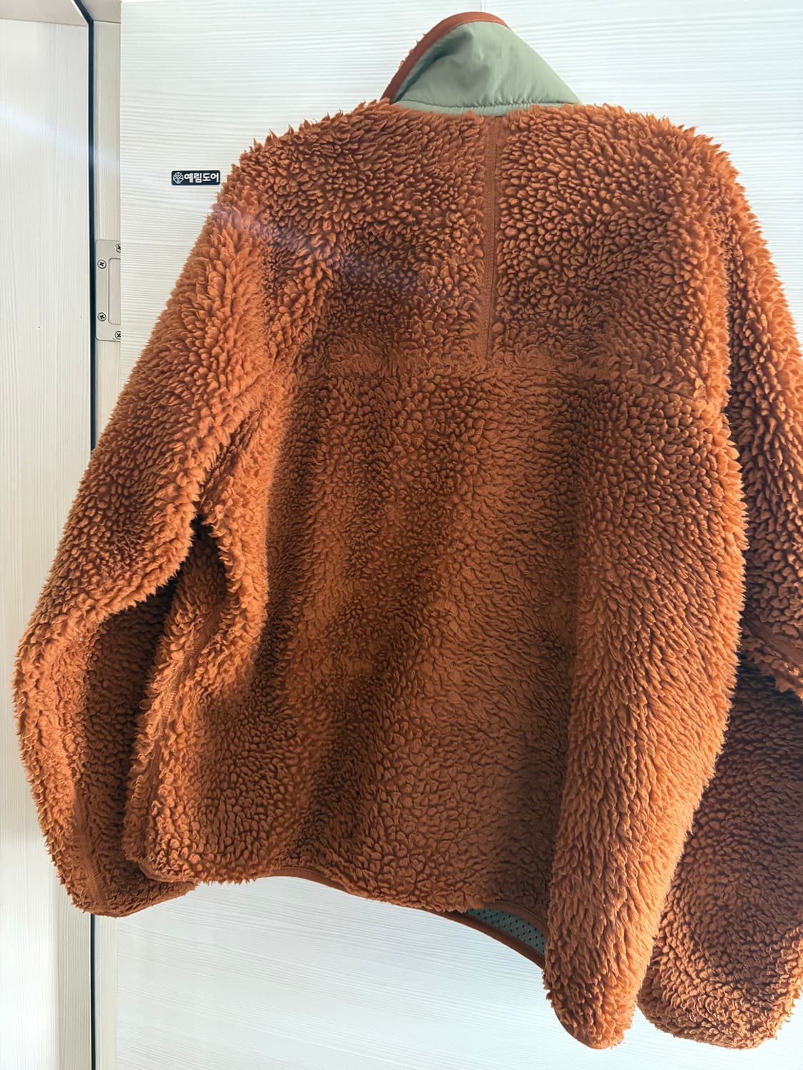 파타고니아 딥파일 브라운 L 상품이미지3