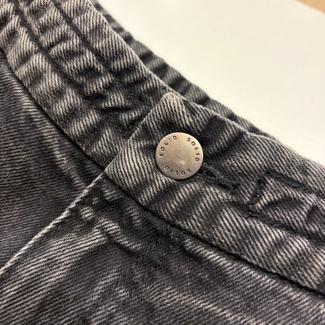 [76] 24FW 솔리드옴므 와이드 블랙 데님 카고 바지 팬츠 D329 상품이미지6