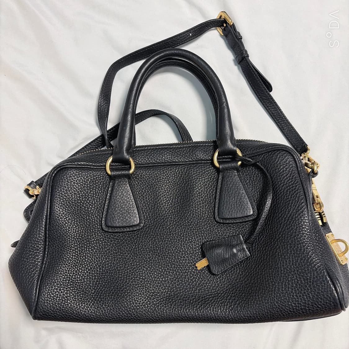 프라다 비텔로 다이노 삼각로고 숄더백 상품이미지2