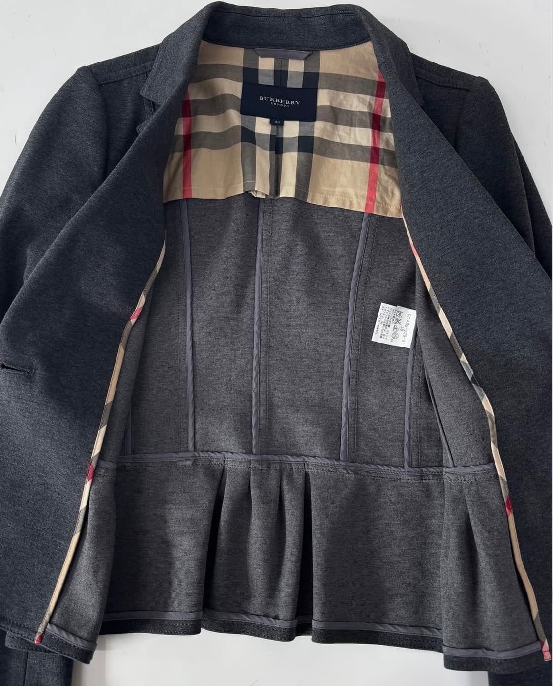 버버리 차콜 자켓 블레이져 상품이미지6