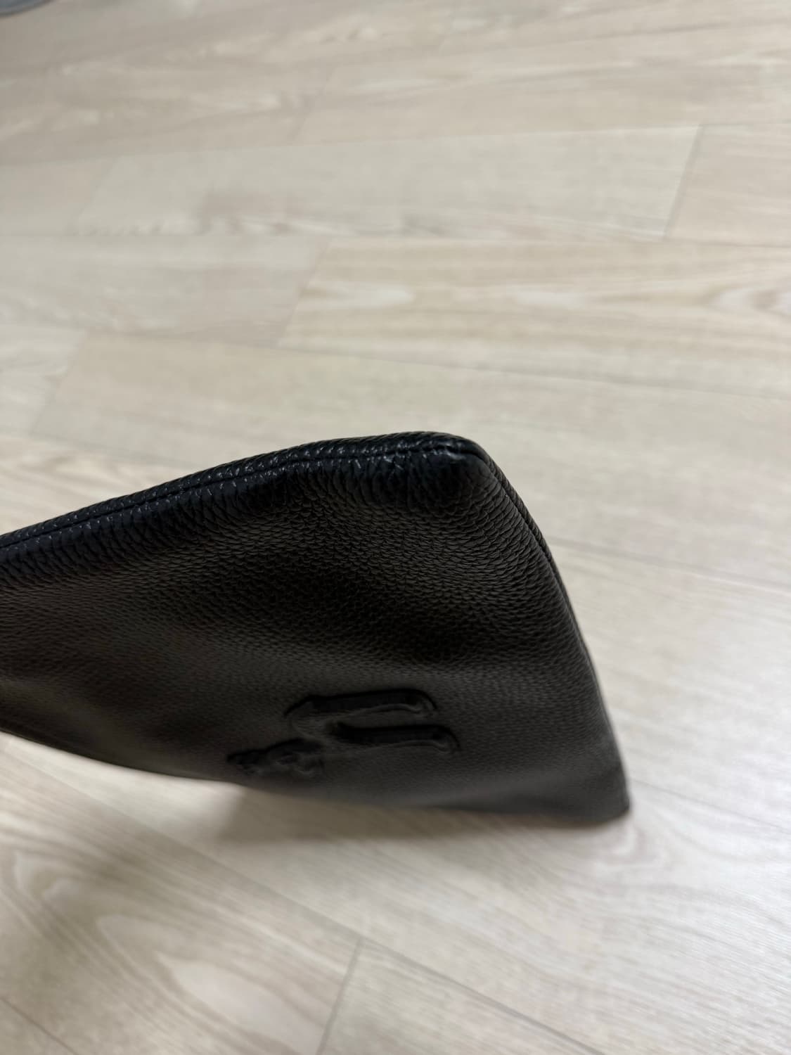 HAZZYS 헤지스 블랙 소가죽 클러치 상품이미지3