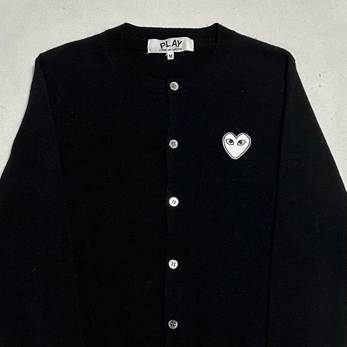 M 꼼데가르송 여성용 화이트와펜 블랙 가디건  상품이미지1