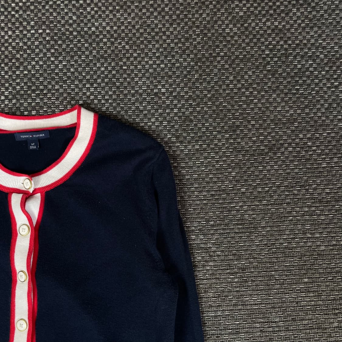 타미힐피거 네이비 레드 포인트 라운드 니트 가디건 S 상품이미지3