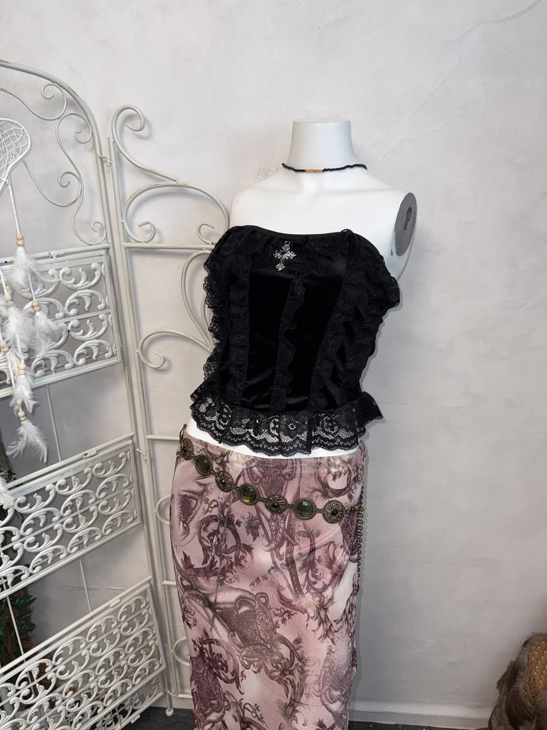Black velvet lace cross charm tube top 상품이미지2