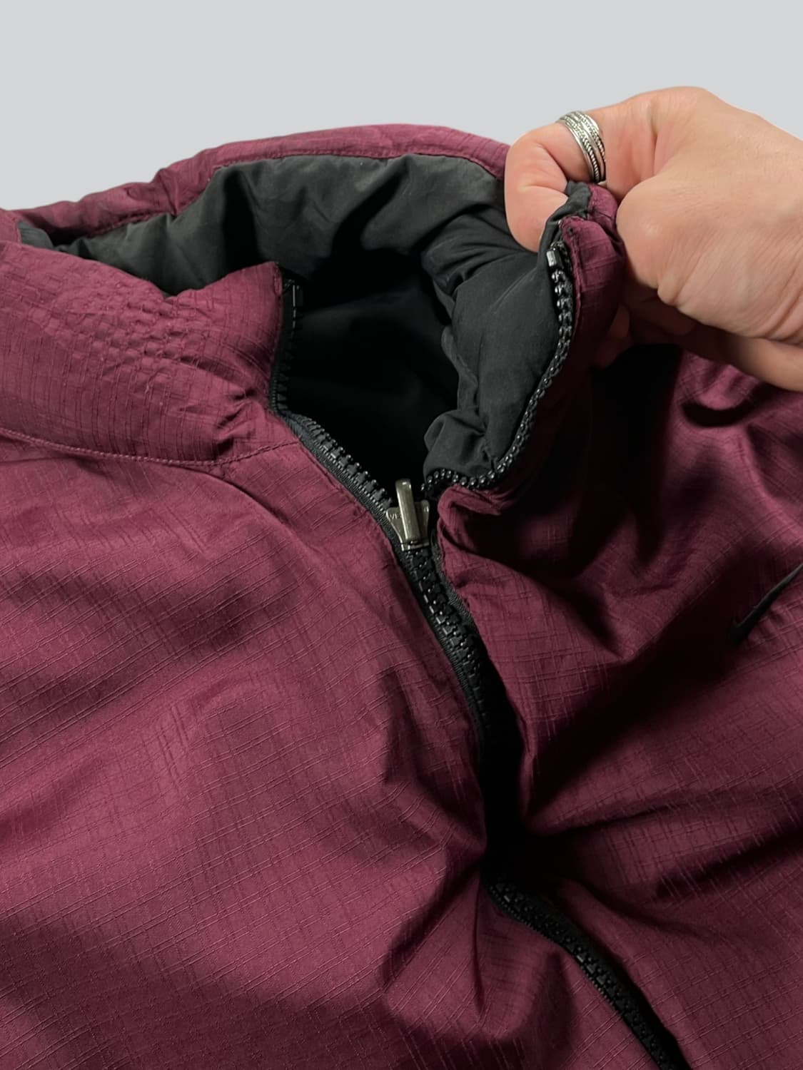 Nike 리버시블 와인컬러 패딩 상품이미지3