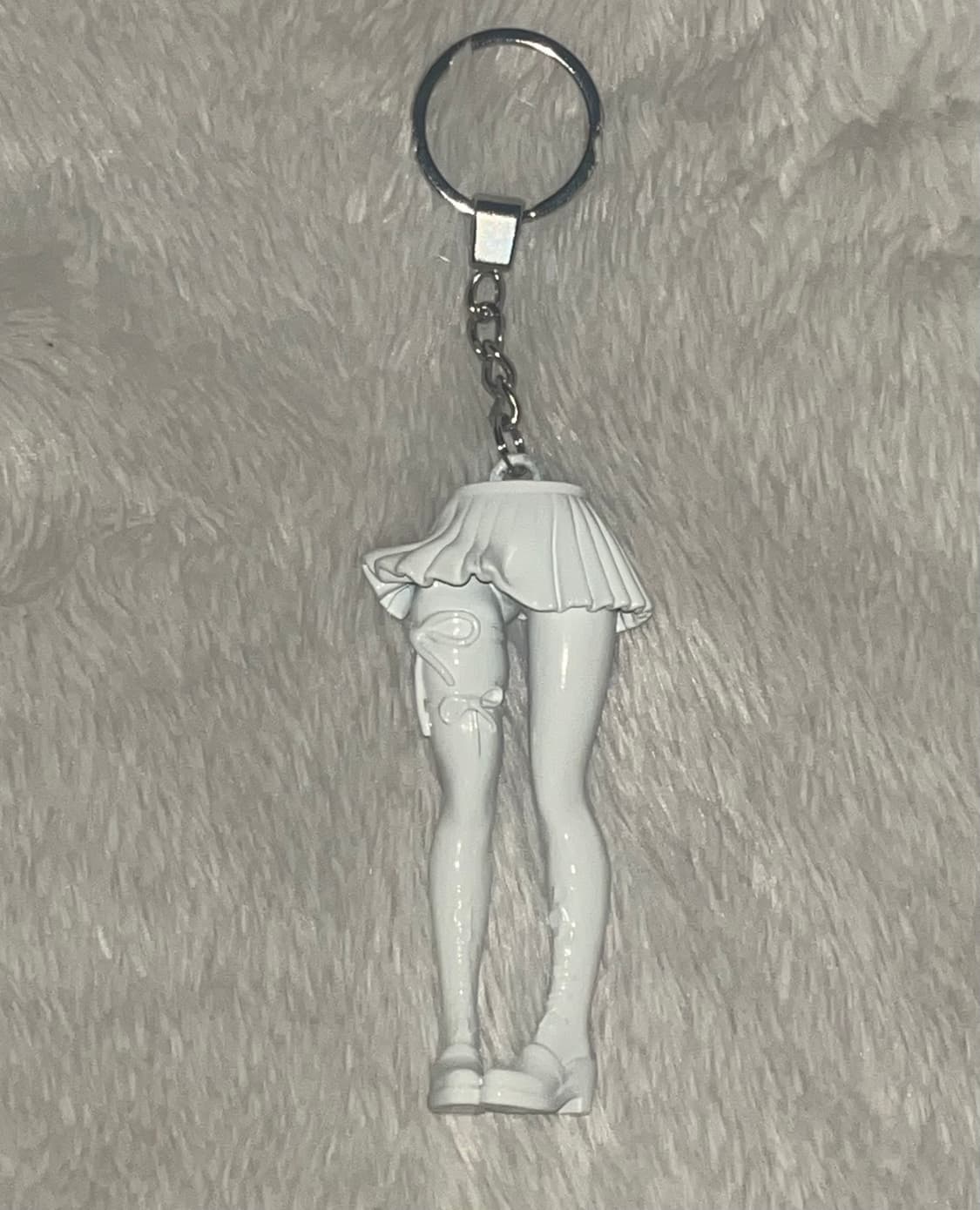 [새상품] 쿠로카미모텔 Leg White 키링 상품이미지2