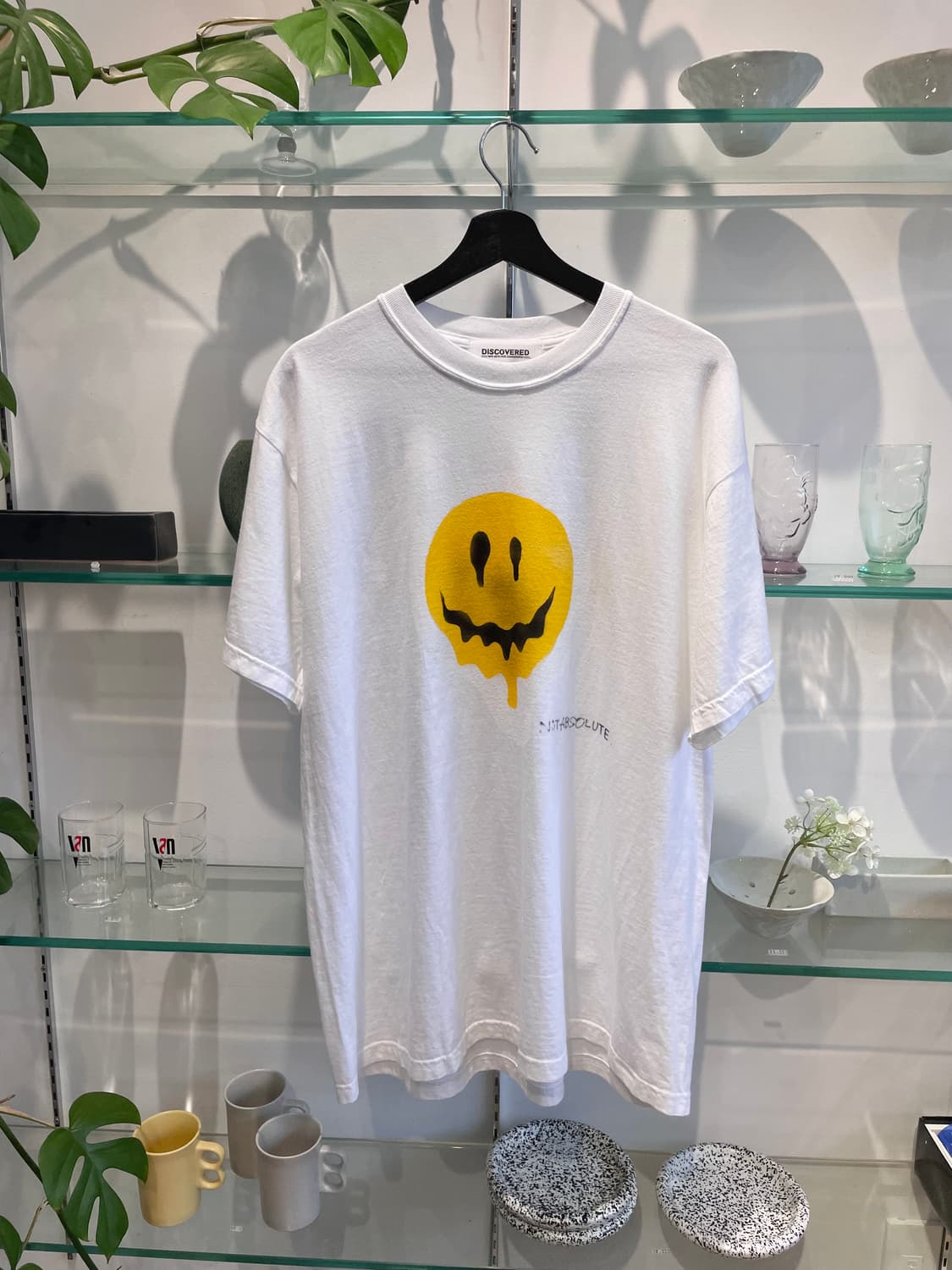 디스커버드 smile tee 상품이미지1