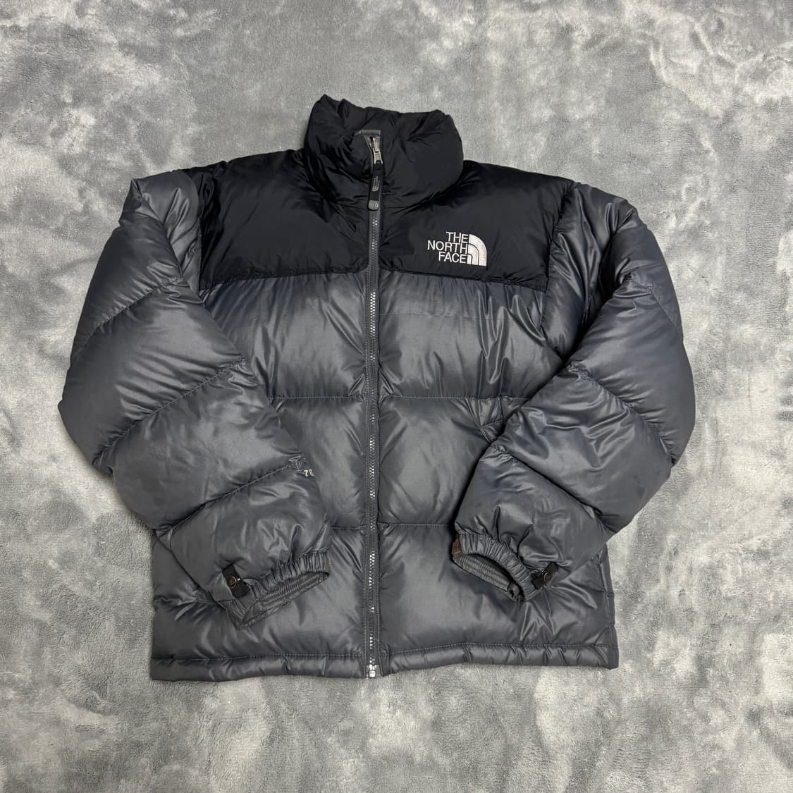 노스페이스 레트로 700눕시 상품이미지1