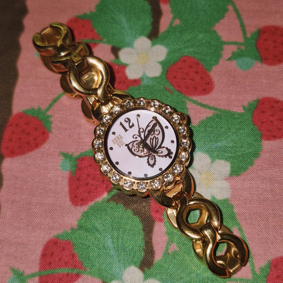 10s 안나수이 핑크 자개 나비 파베 손목시계 상품이미지10