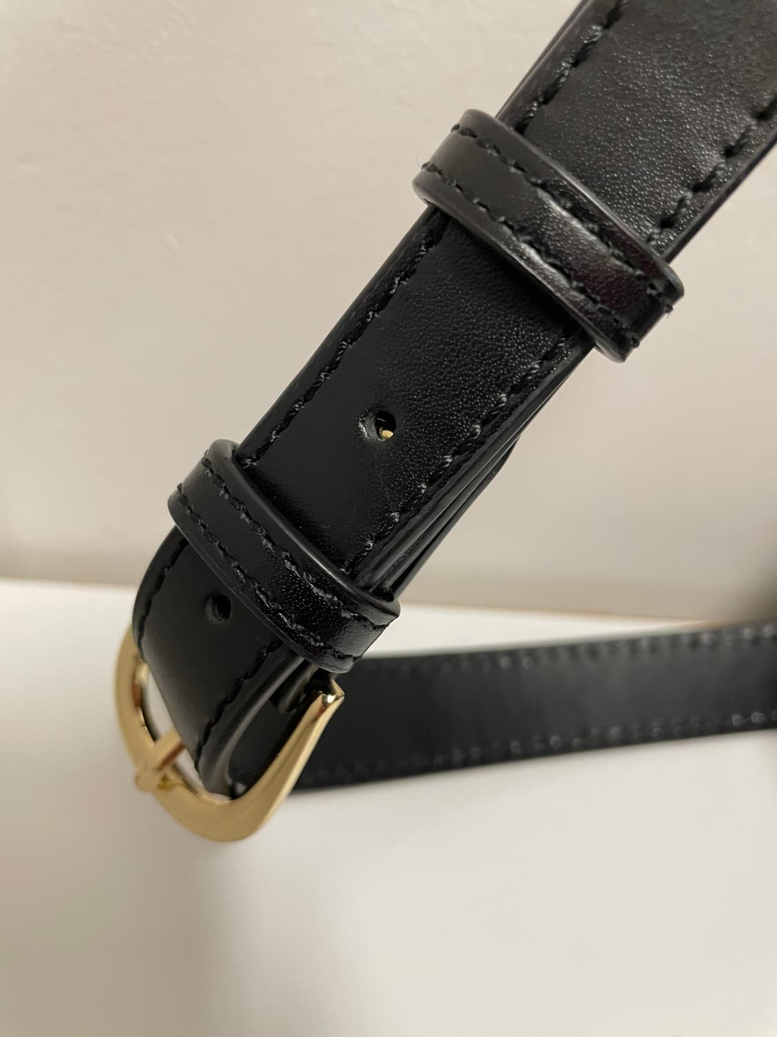 A.P.C 하프 문 미니 크로스백 상품이미지5